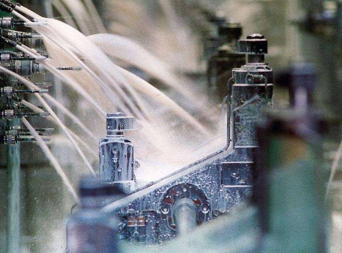 金屬黄瓜污视频在线